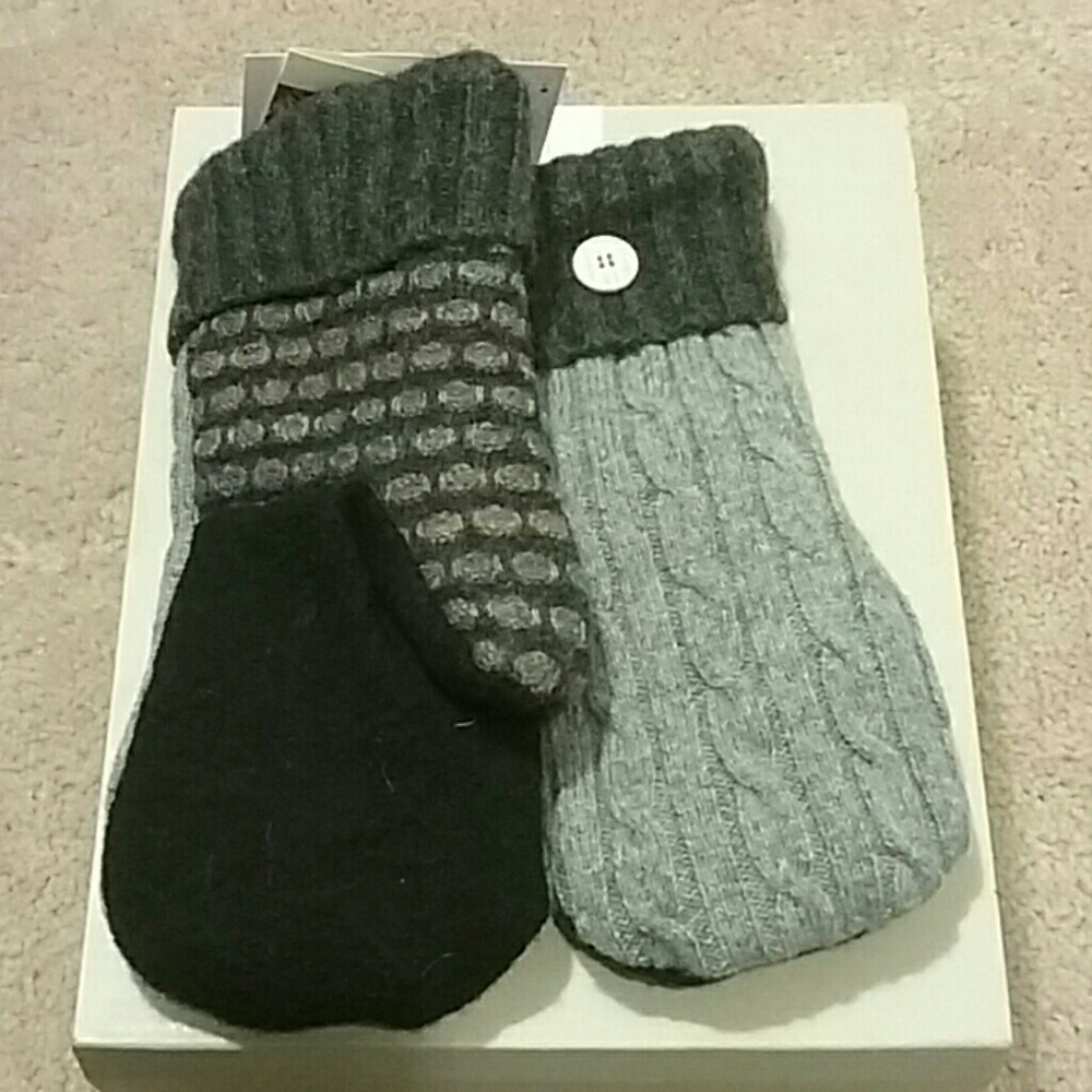 Hand made Mittens - Picture 2 of 3